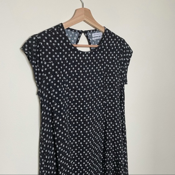 Urban Outfitters Floral Dress size xs - Picture 2 of 10